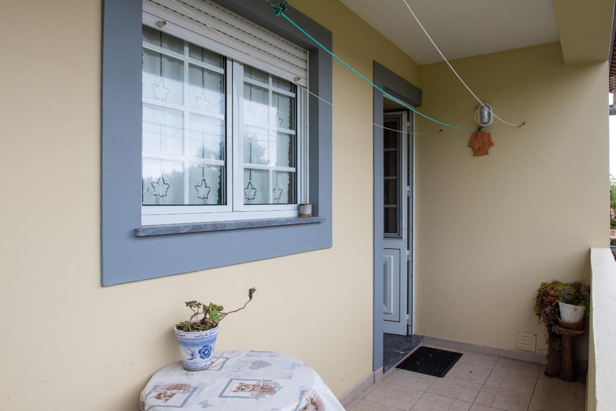 Casa Espacosa Perto De Angra Angra do Heroísmo Exterior foto